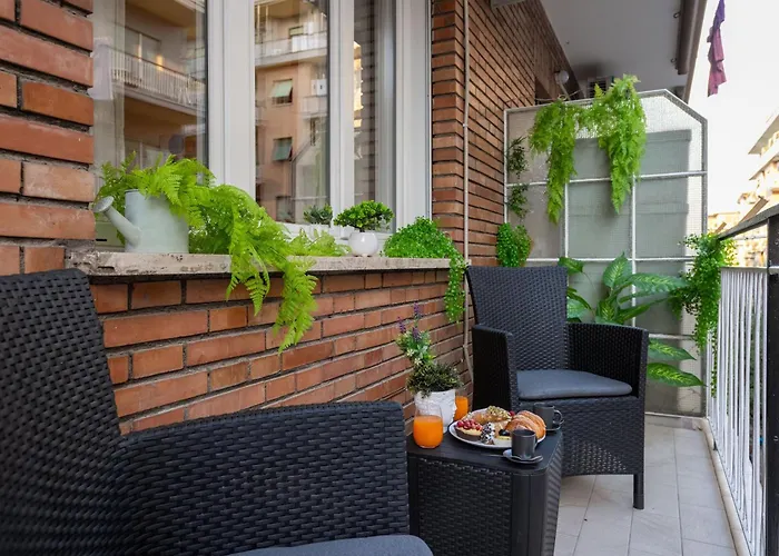 Apartamento Tiburtina Flat - 600m To Metro B, Terrace, A-c Roma